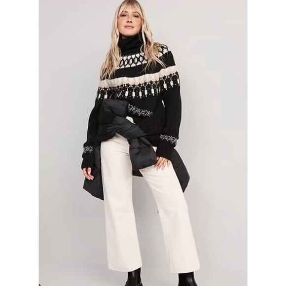 Women’s Old Navy Cozy Fair Isle Cable Knit Turtleneck Sweater Large NWT Black - Picture 2 of 7
